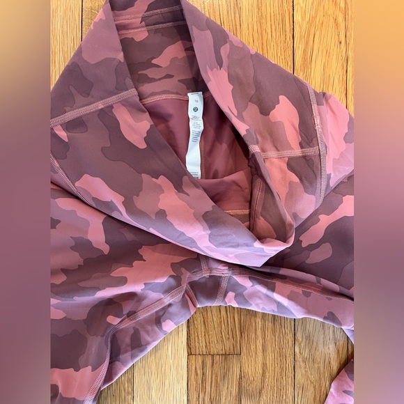 LuluLemon Align leggings - Picture 3 of 3